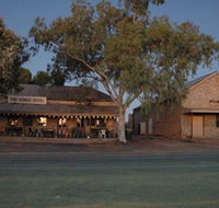 Tooles Family Hotel - Brisbane 4u