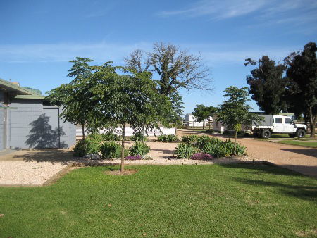 Trentham Cliffs Caravan Village - Brisbane 4u 1