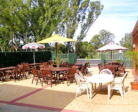 Royal Hotel Motel - Wentworth - Tourism Brisbane 0