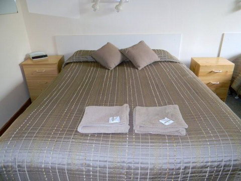 Bombala Maneroo Motel - Tourism Brisbane 0