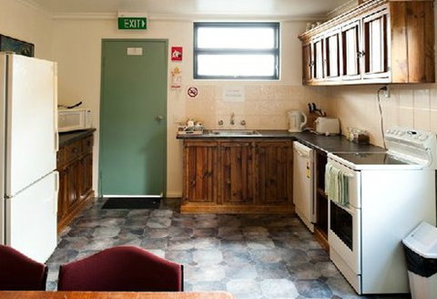 Mad Mooses Guest House - Tourism Brisbane 2