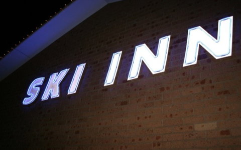 The Ski Inn Motel - Tourism Brisbane 2