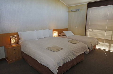 Creel Lodge - Tourism Brisbane 1