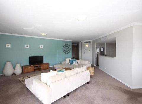 Unit 11 Oasis - Brisbane 4u 1