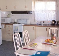 Azalea Cottage - Tourism Brisbane