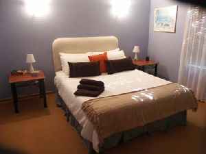 Pine Cottage - Brisbane Tourism 1