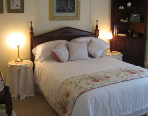 Bluebell Cottage - Brisbane Tourism 1