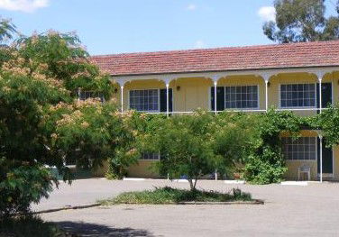Bradman Motor Inn - Brisbane 4u 1
