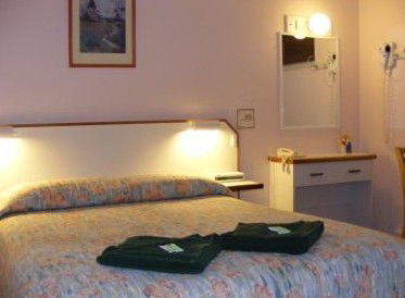 Bradman Motor Inn - Brisbane 4u 4
