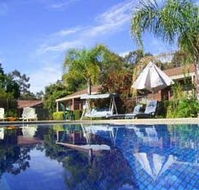 Kingswood Motel and Apartments