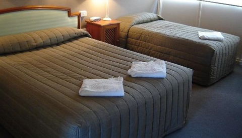 City Centre Motor Inn - Tourism Brisbane 0