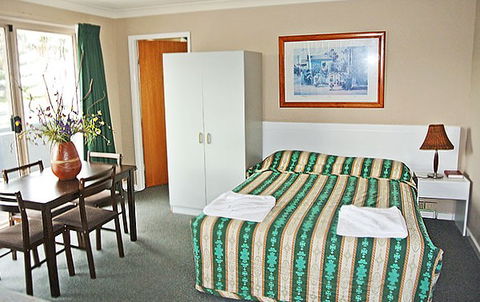 Anchor Inn - Brisbane 4u 4