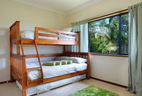 Burra By The Beach - Brisbane 4u 2