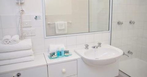 Belmore All-Suite Hotel - Brisbane Tourism 0