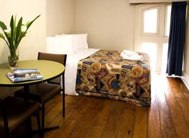 Challis Lodge - Brisbane 4u 1