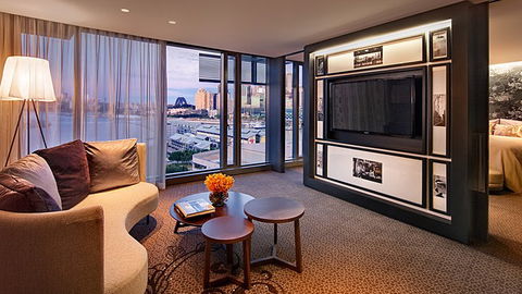 Astral Tower And Residences At The Star - Brisbane 4u 0