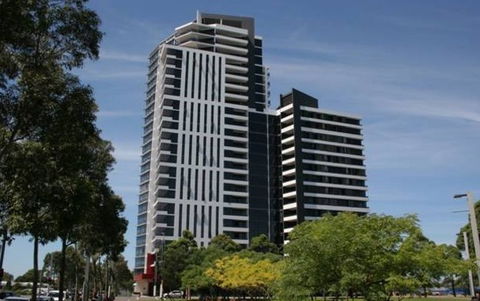 Australia Towers 19.06 - Brisbane 4u 0