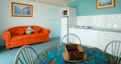 Allamanda Retreat - The Entrance - Tourism Brisbane 2