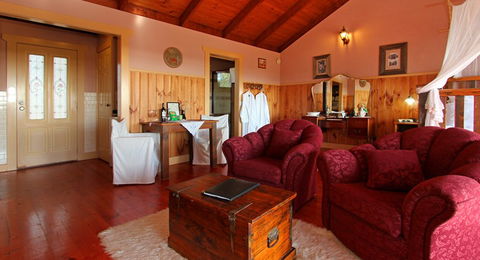 A Settlers Cottage - Brisbane 4u 1
