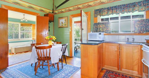 A Settlers Cottage - Brisbane 4u 3