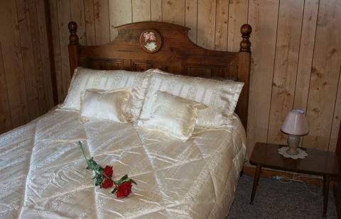 A Settlers Cottage - Brisbane 4u 4