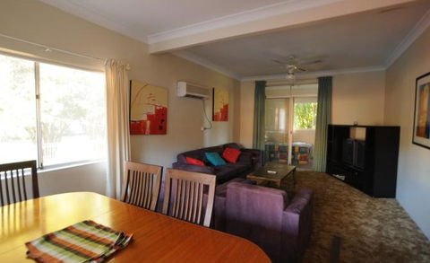 Amber Court Coonabarabran - Brisbane 4u 1