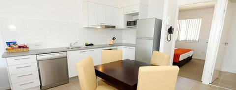 Gladstone Heights Executive Apartments - Tourism Brisbane 1