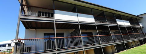 Gladstone Heights Executive Apartments - Tourism Brisbane 4