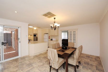 Kwren's Gladstone Executive Accommodation - Tourism Brisbane 1