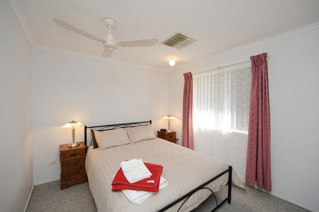 Kwren's Gladstone Executive Accommodation - Tourism Brisbane 3