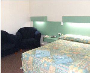 Longreach Motel - Tourism Brisbane 0