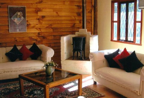 Girraween Country Inn - Tourism Brisbane 0