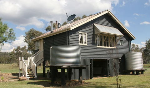 Applegrove Farm - Brisbane 4u 5