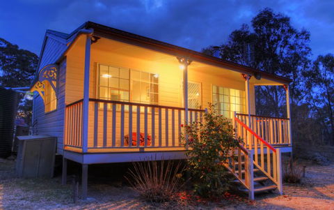 Accommodation Creek Cottages - Brisbane 4u 6