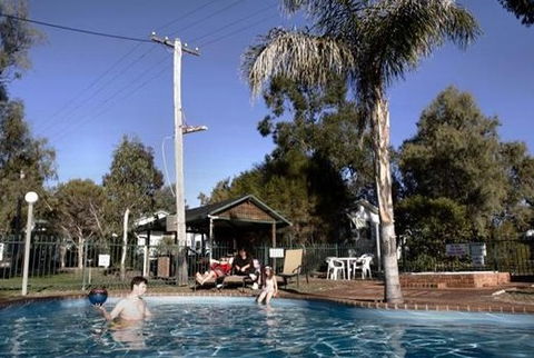 Kahlers Oasis Caravan Park - Tourism Brisbane 1