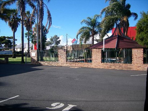 Centre Point Mid-City Motor Inn - Tourism Brisbane 3