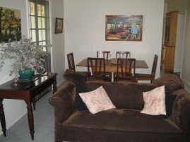 Hope Cottage Country Retreat At Assmanshausen Winery - Tourism Brisbane 5