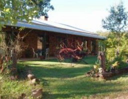 Twilight Grove Farm Bed And Breakfast  - Brisbane Tourism 0