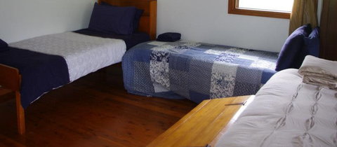 Crebra Farmhouse - Tourism Brisbane 1