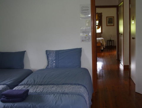 Crebra Farmhouse - Tourism Brisbane 4