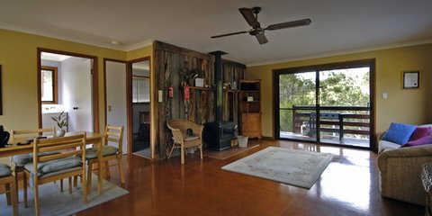 Cave Rock Cottages - Tourism Brisbane 1