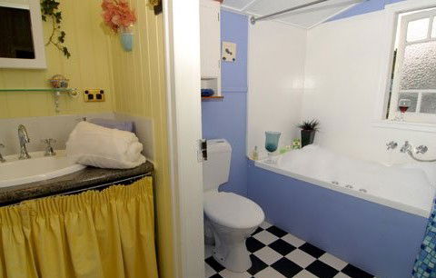 Thistledown Country Retreat - Tourism Brisbane 0