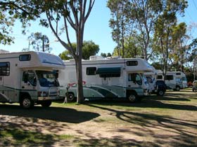 Blackall Caravan Park - Brisbane 4u 2