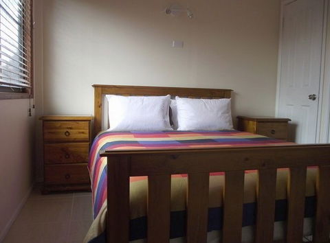 Cosy Cottage - Holiday Home - Tourism Brisbane 2