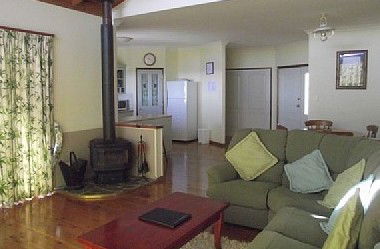 Far Horizons - Holiday Home - Tourism Brisbane 4