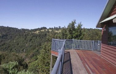 Hoveys Haus - Holiday Home - Tourism Brisbane 0
