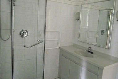 Bowen House - Holiday Home - Tourism Brisbane 5