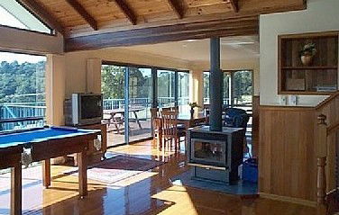 Mountain Romance - Holiday Home - Tourism Brisbane 5