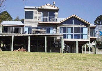 Mountain Romance - Holiday Home - Tourism Brisbane 6