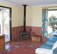Pademelon Lodge - Holiday Home - Tourism Brisbane